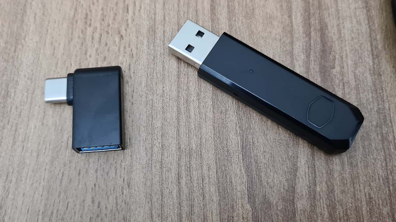 O Dongle USB-C dá ainda mais versatilidade para o uso sem fio do headset
